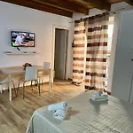 67 Casa de hóspedes 3*