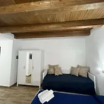 67 Casa de hóspedes