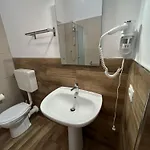 67 Casa de hóspedes 3*