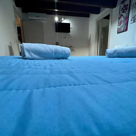 67 Casa de hóspedes 3*